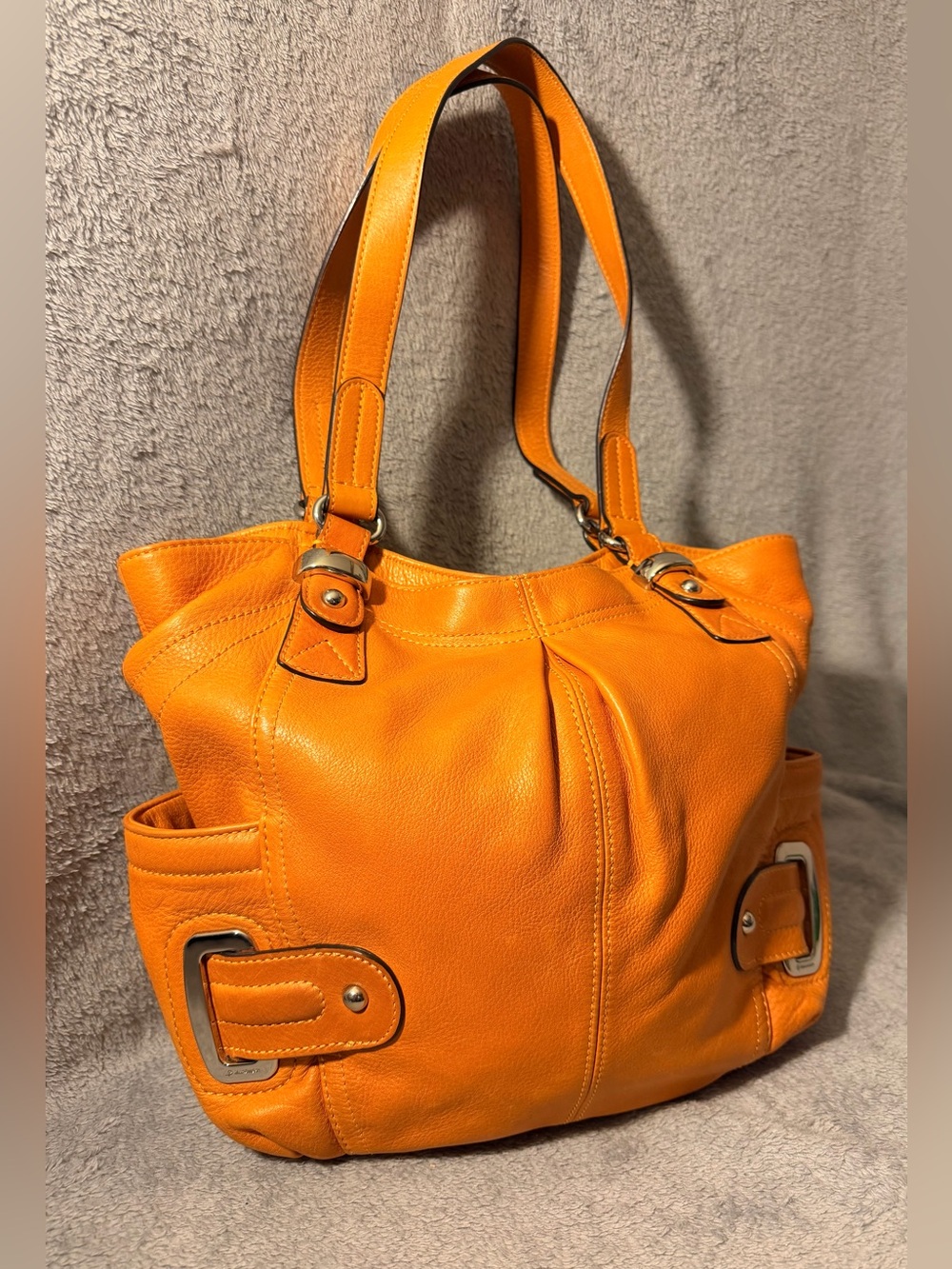 b. makowsky Orange Leather Shoulder Bag - Picture 2 of 8
